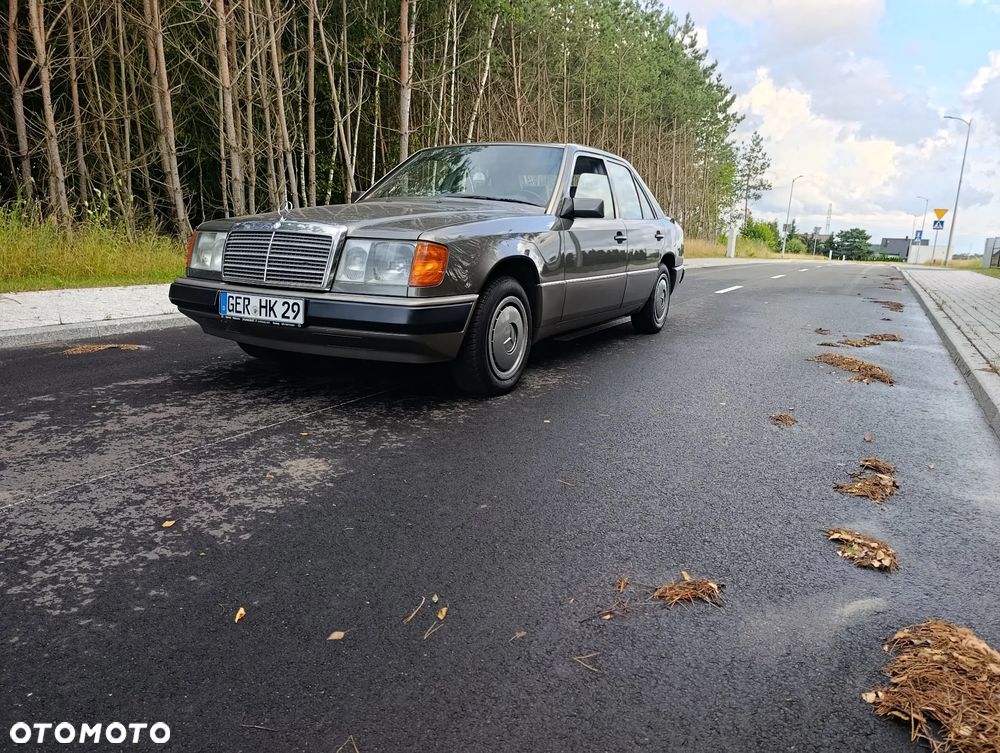 Mercedes-Benz W124 (1984-1993) - 5