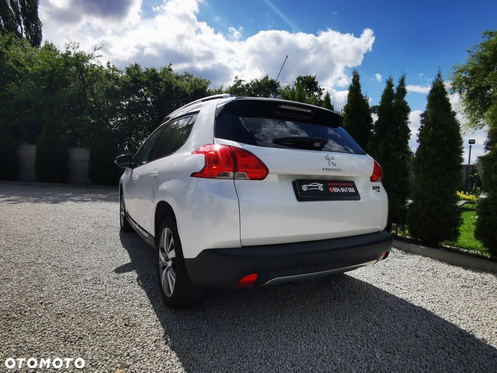 Peugeot 2008 e-HDi FAP 115 STOP & START Allure - 23