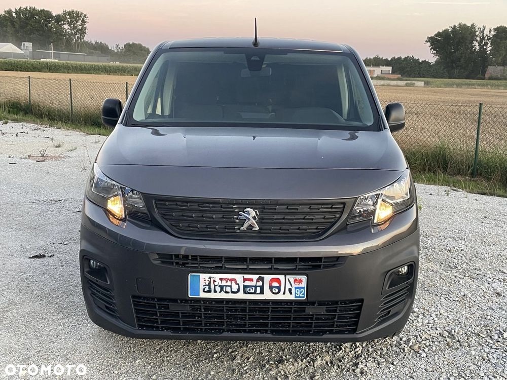 Peugeot Partner - 8