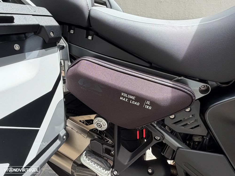 BMW R 1300 GS Adventure Triple Black - 13