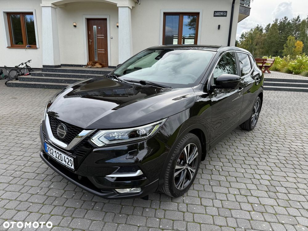 Nissan Qashqai 1.3 DIG-T DCT TEKNA - 1