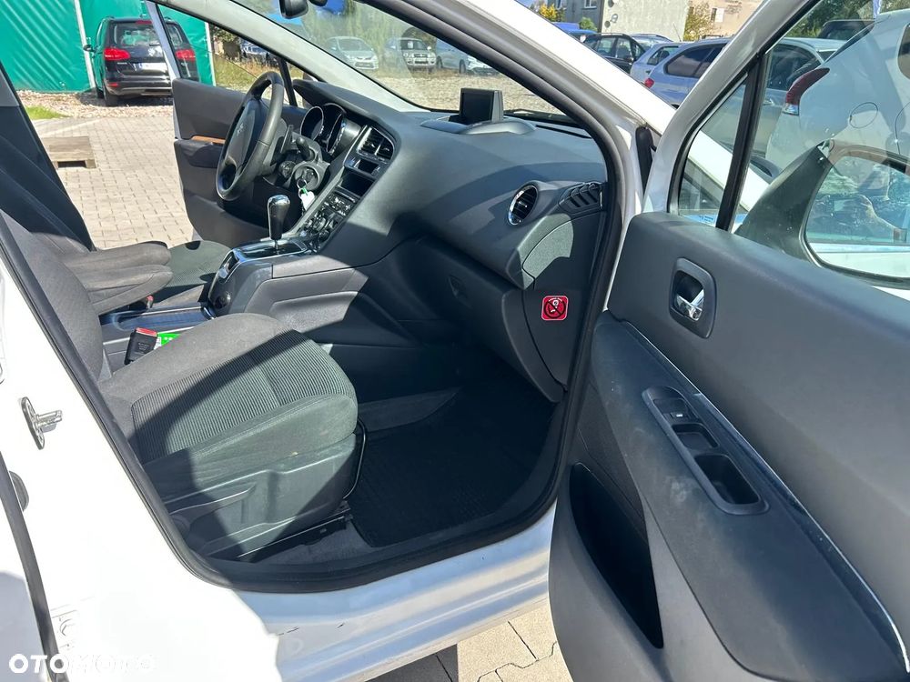 Peugeot 5008 e-HDI 115 ETG6 Stop&Start Active - 21