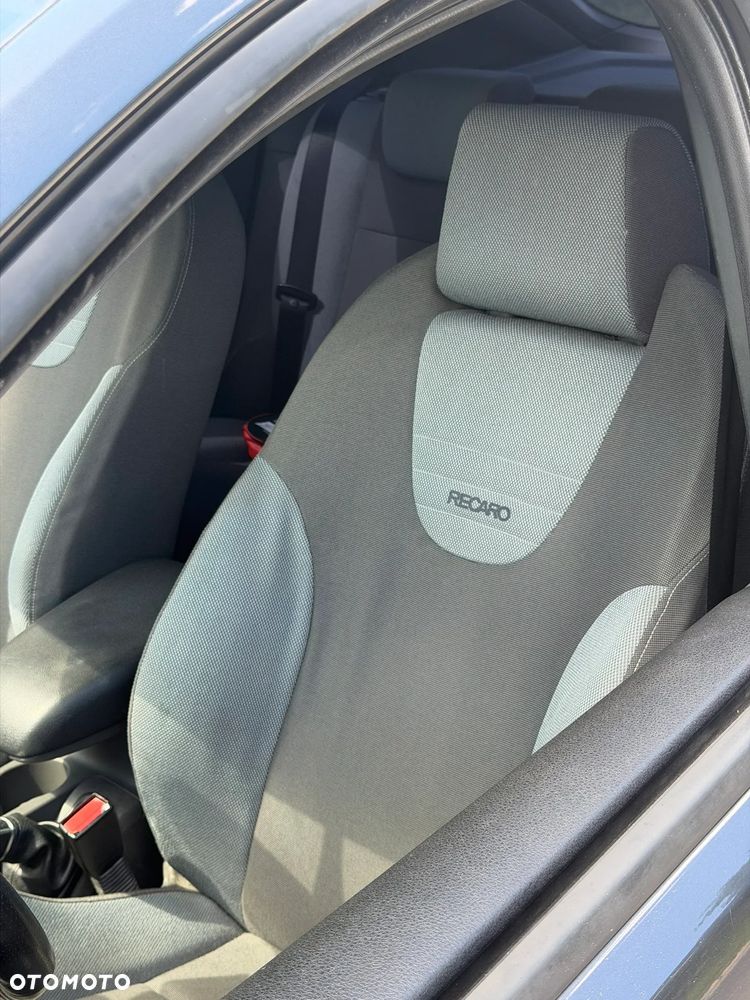 Ford Focus - 20