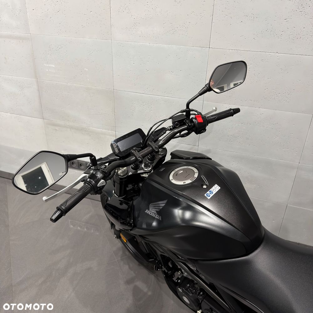 Honda CB - 13
