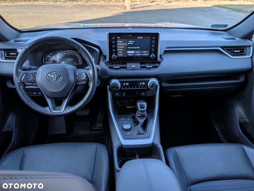 Toyota RAV4 - 27