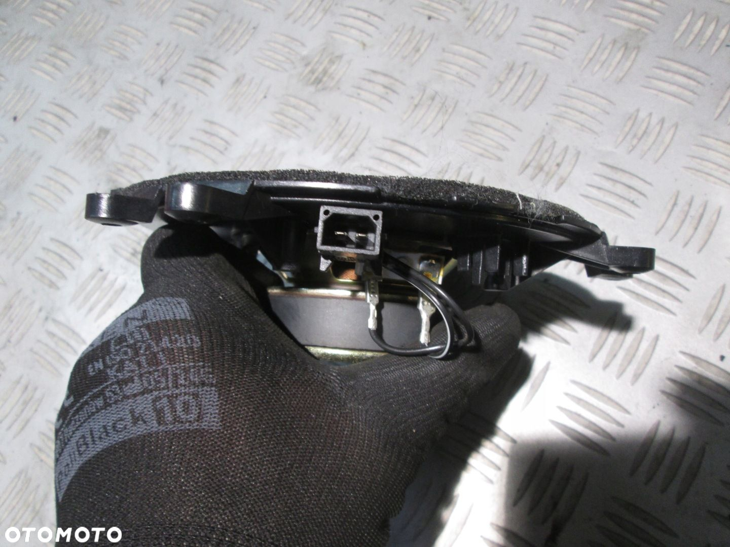 GŁOŚNIK TYŁ LEWY  PRAWY AUDI A3 8L BOSE 8D0035412A - 4