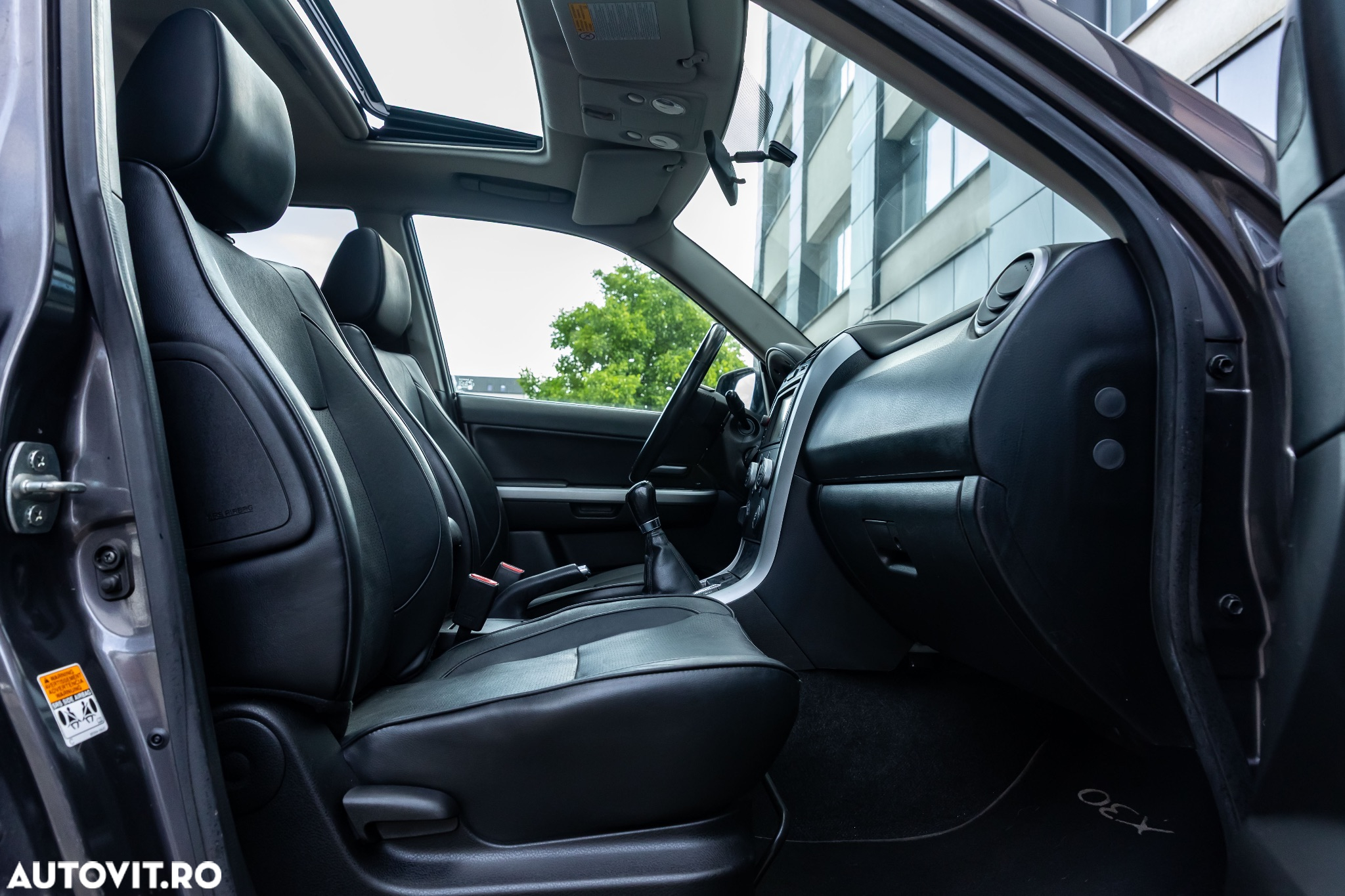 Suzuki Grand Vitara 1.9 DDiS Comfort - 20