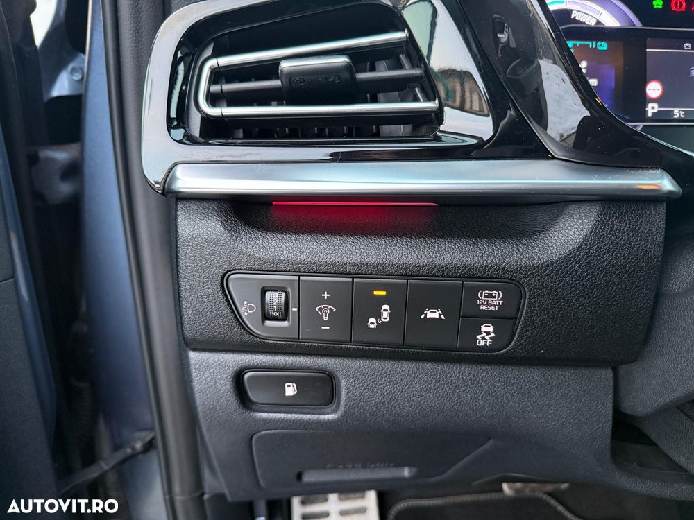 Kia Niro - 12