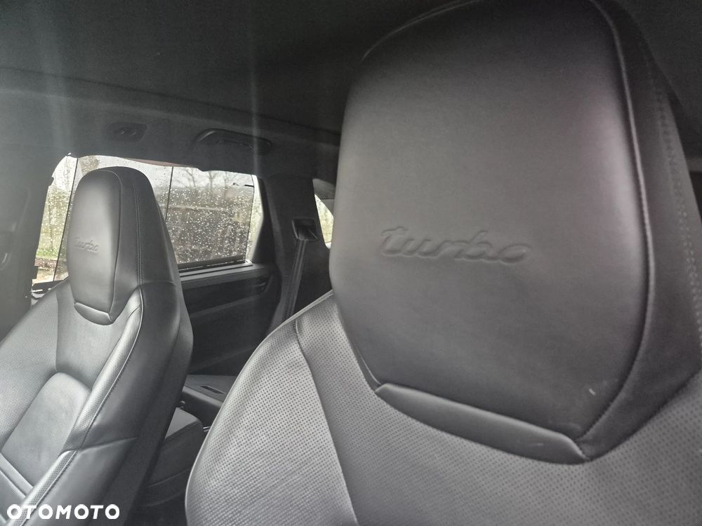 Porsche Cayenne - 20