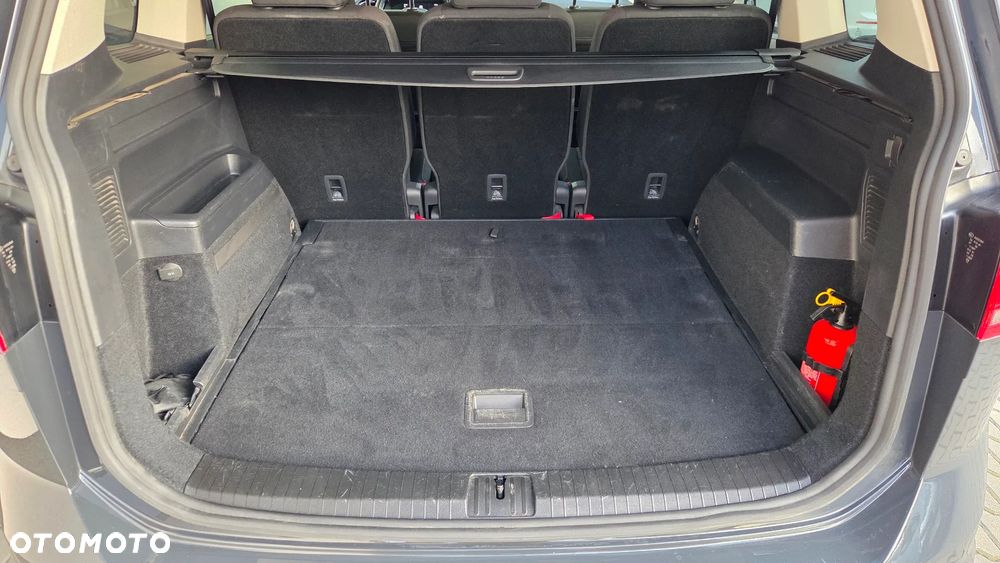 Volkswagen Touran 1.5 TSI EVO Comfortline Plus - 27