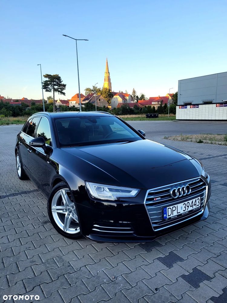 Audi A4 Avant 2.0 TDI ultra S tronic design - 1