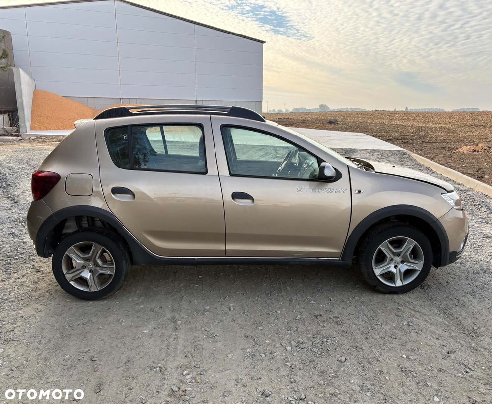 Dacia Sandero Stepway - 8