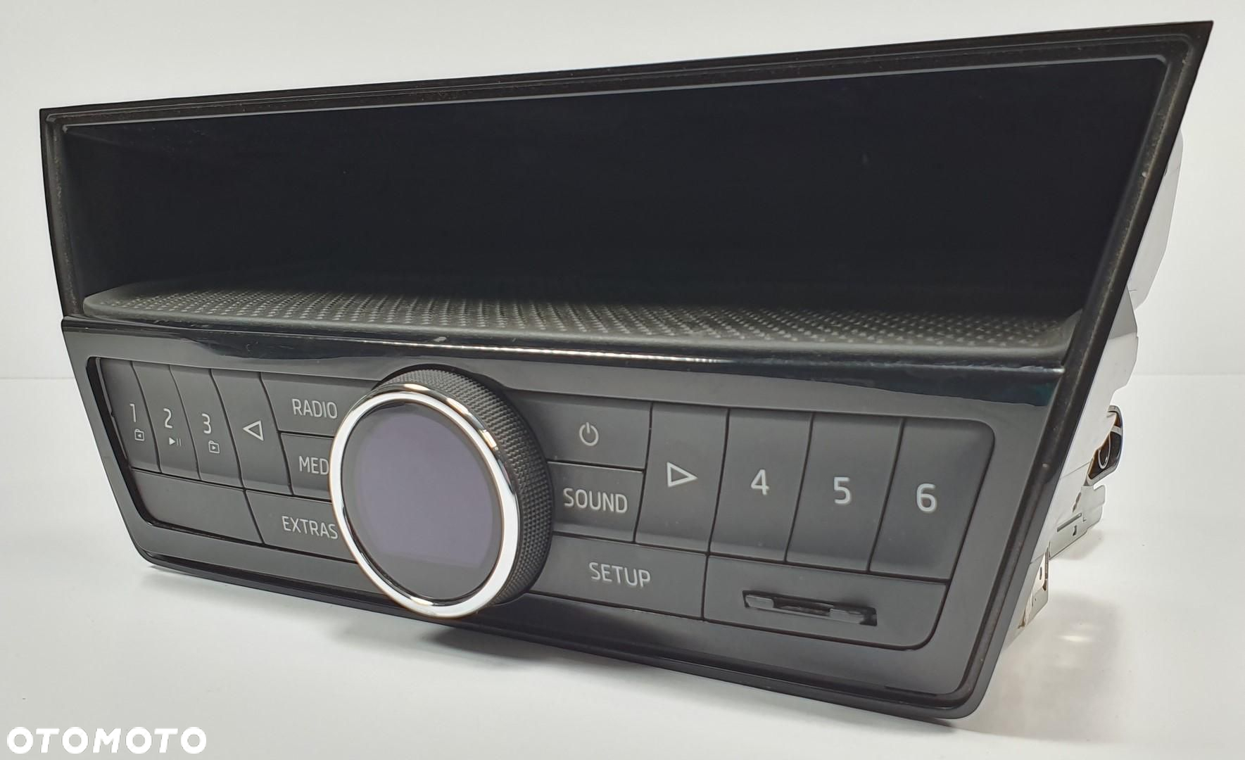 RADIO SKODA FABIA 3 III 6V0035872 - 2