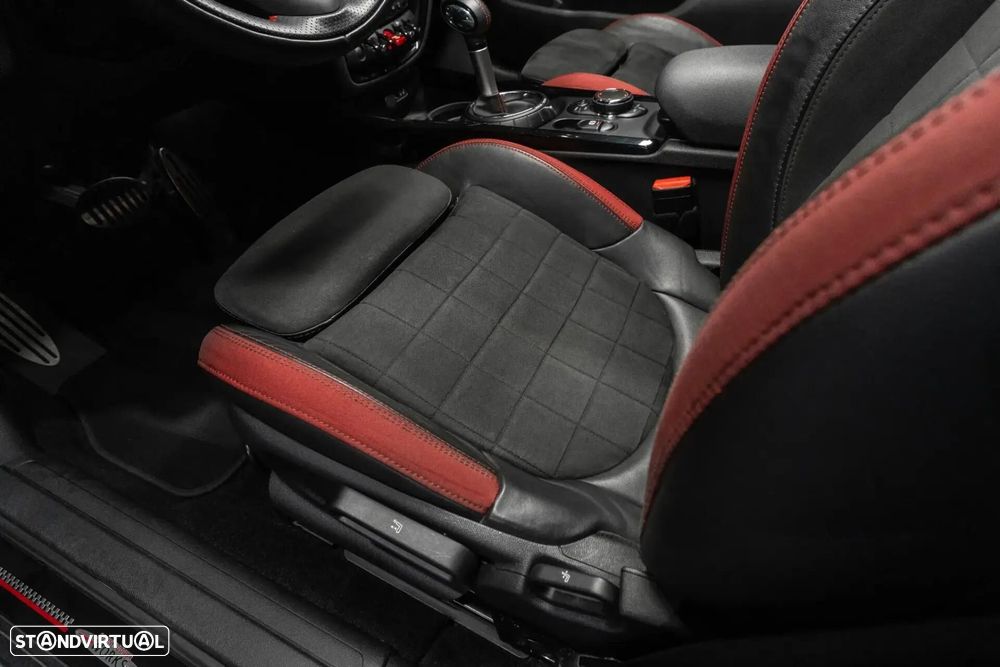 MINI Clubman John Cooper Works ALL4 - 29