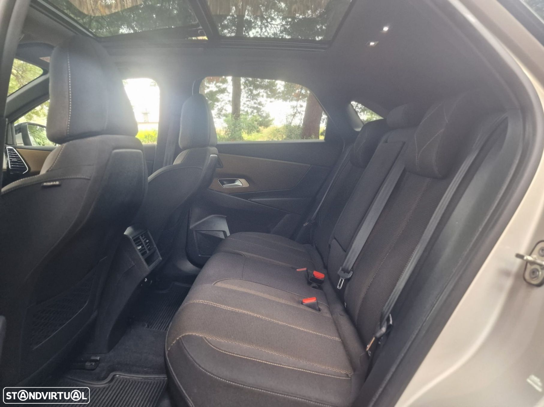 DS DS7 Crossback 1.5 BlueHDi Grand Chic EAT8 - 41