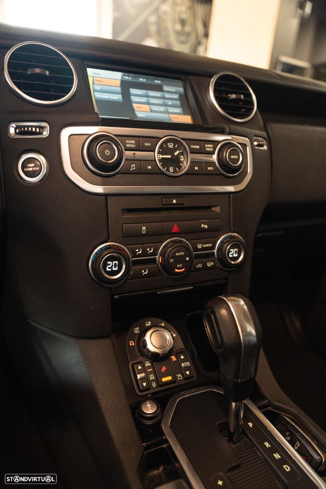 Land Rover Discovery TD V6 HSE - 8