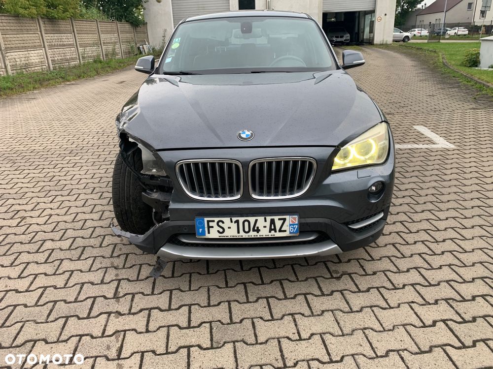 BMW X1 xDrive20d Sport Line - 2