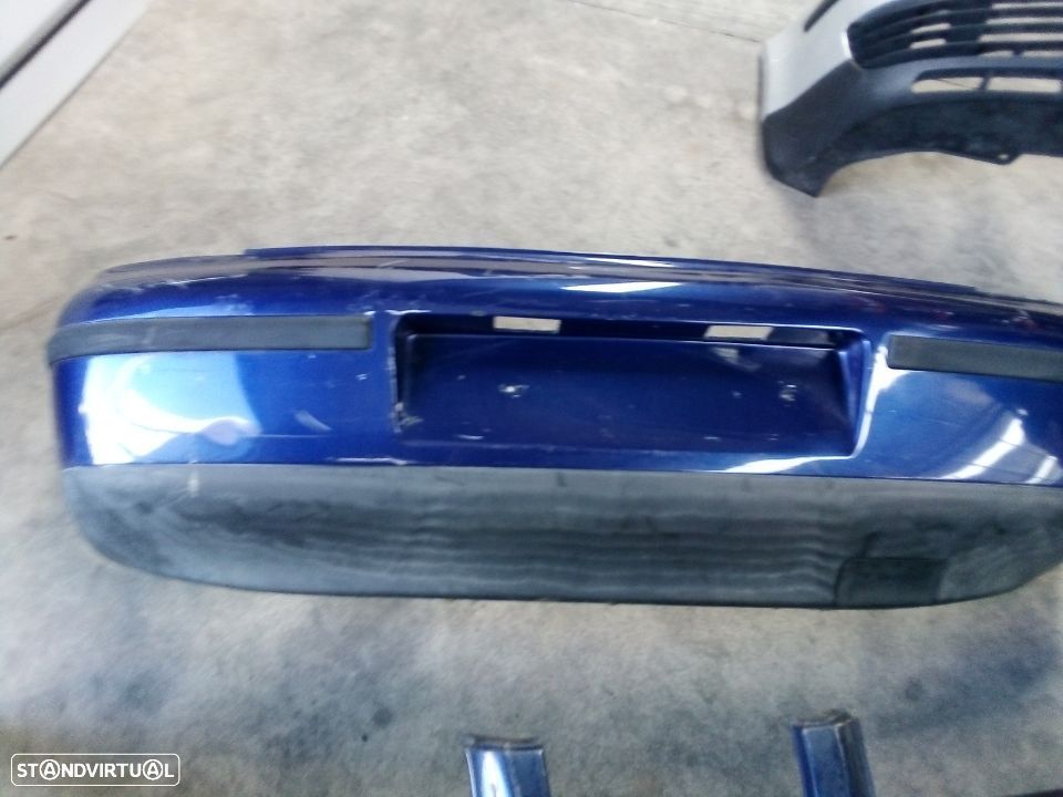 Para choques traseiro Seat Leon 2000 - 1