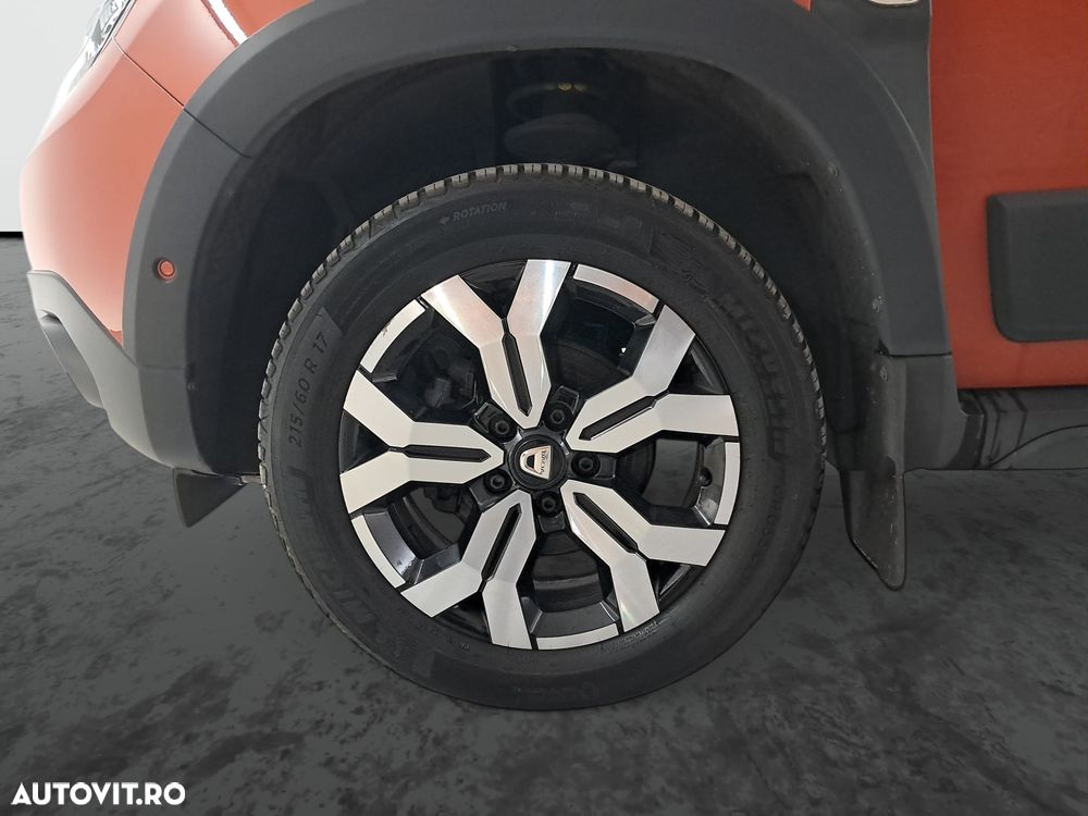 Dacia Duster TCe 90 Essential - 17