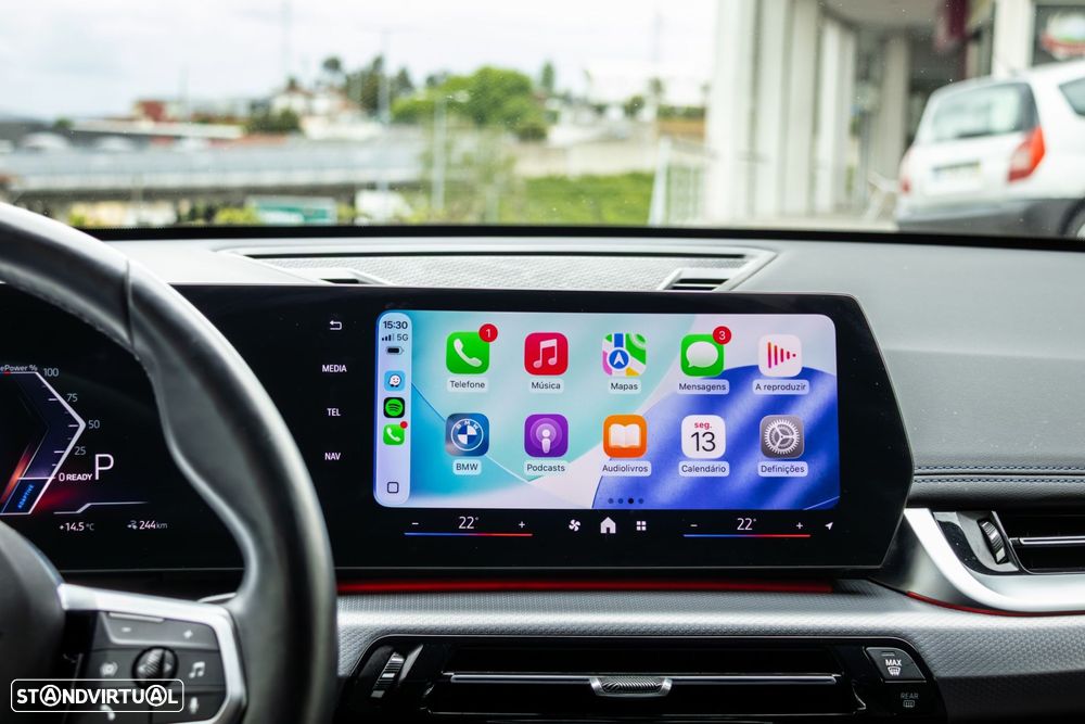 BMW iX1 eDrive20 Pack Desportivo M - 56