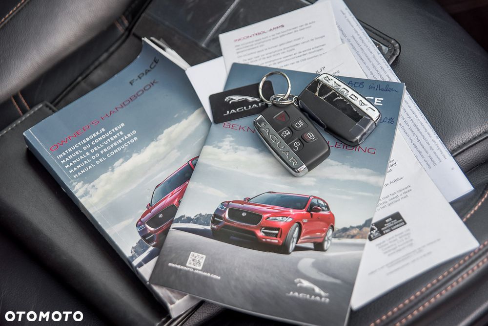 Jaguar F-Pace 2.0 i4D AWD Prestige - 38