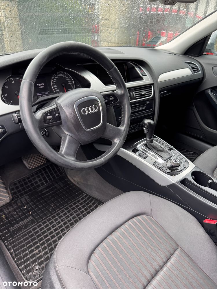 Audi A4 Avant 2.0 TDI Multitronic - 8