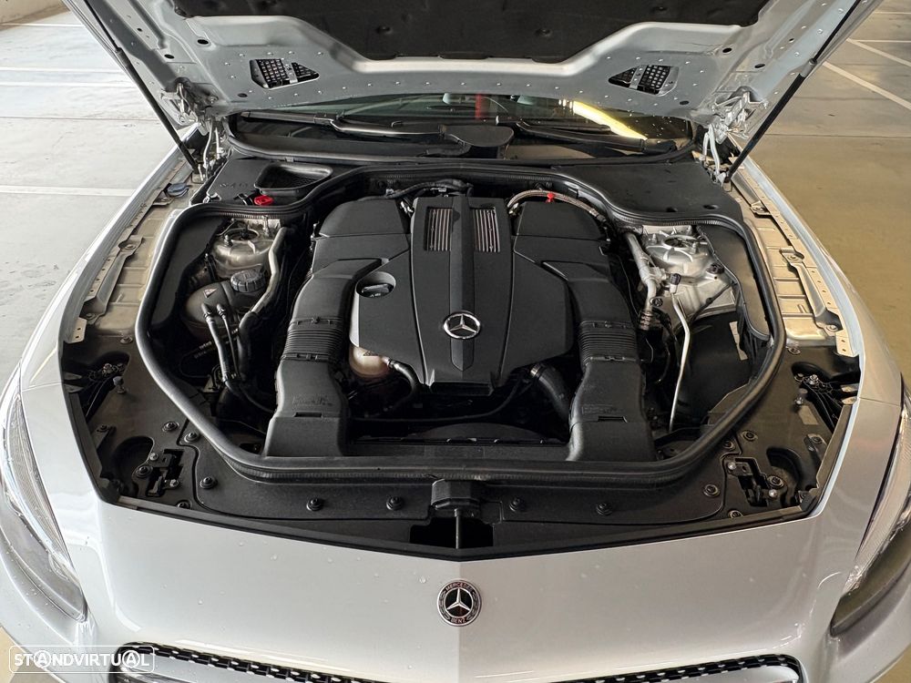 Mercedes-Benz SL 400 9G-TRONIC - 10