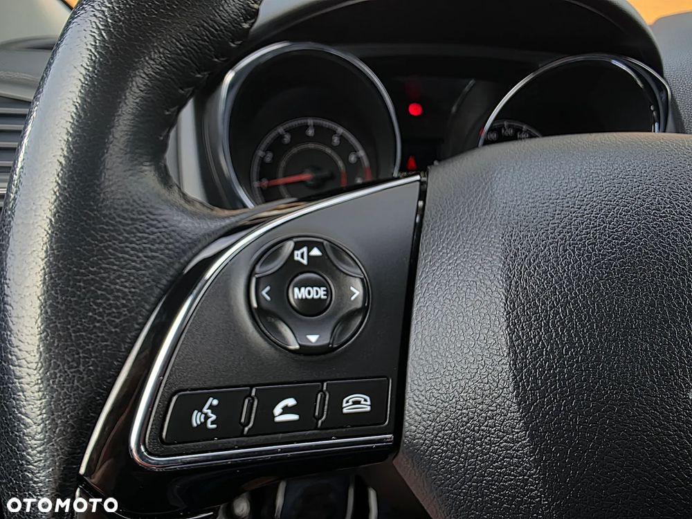 Mitsubishi ASX 2.0 2WD Plus - 13