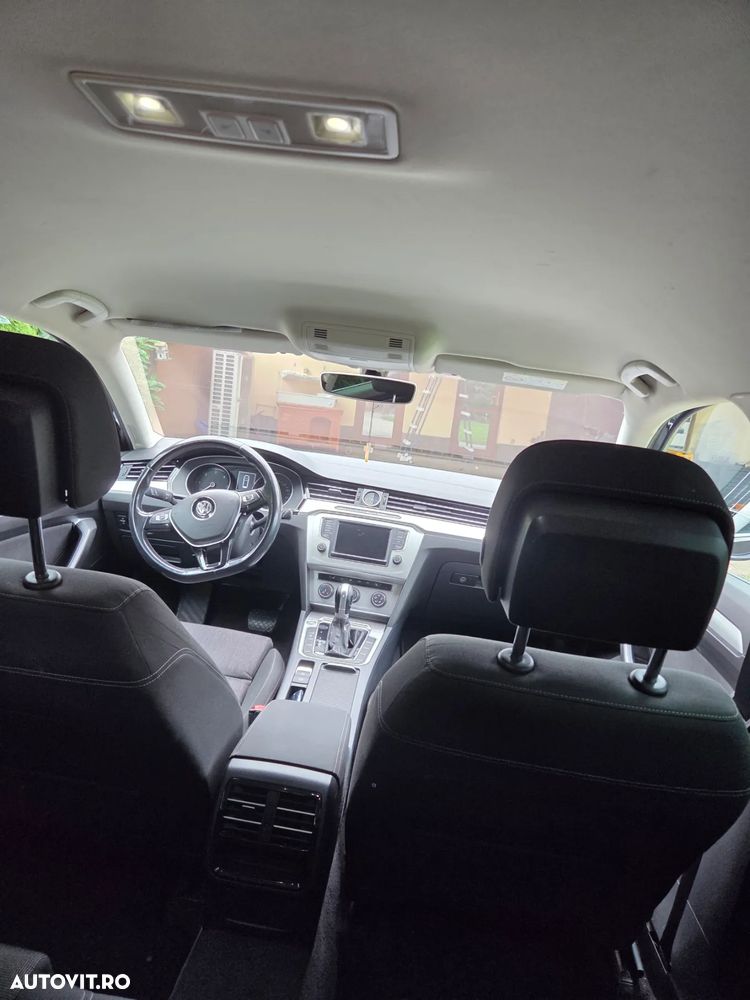 Volkswagen Passat Variant 2.0 TDI DSG (BlueMotion Technology) Comfortline - 8