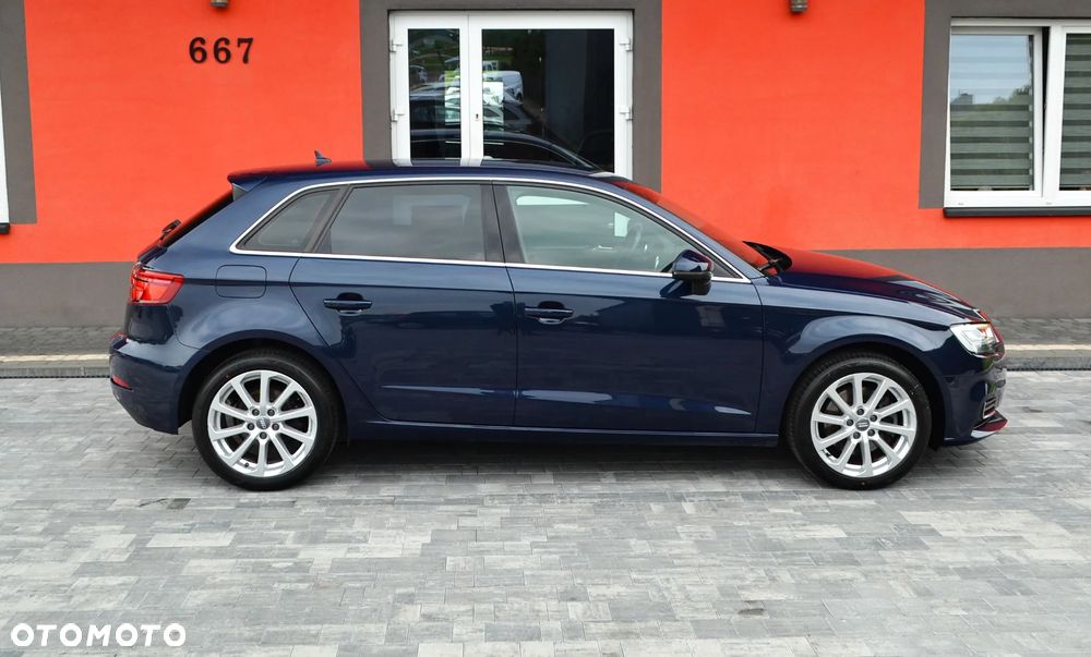 Audi A3 Sportback - 15