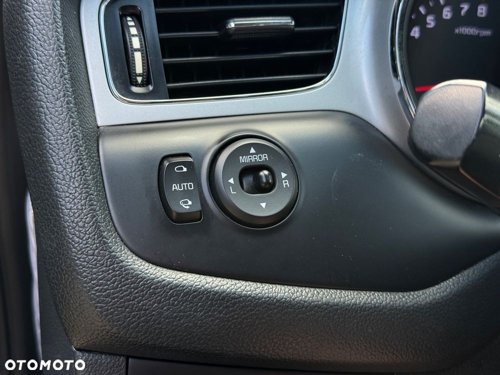 Kia Ceed 1.6 GDI Dream Team Edition - 18