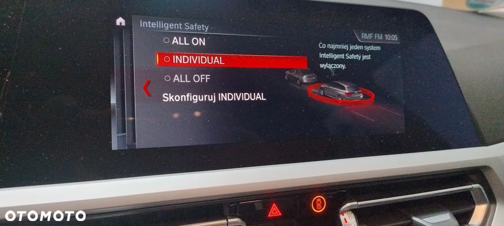 BMW Seria 3 318d - 26