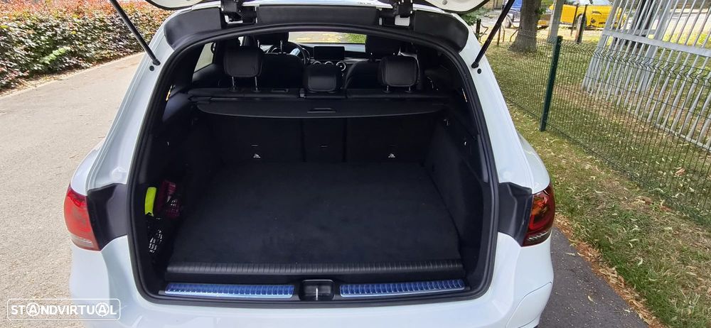 Mercedes-Benz GLC 300 e 4Matic - 26