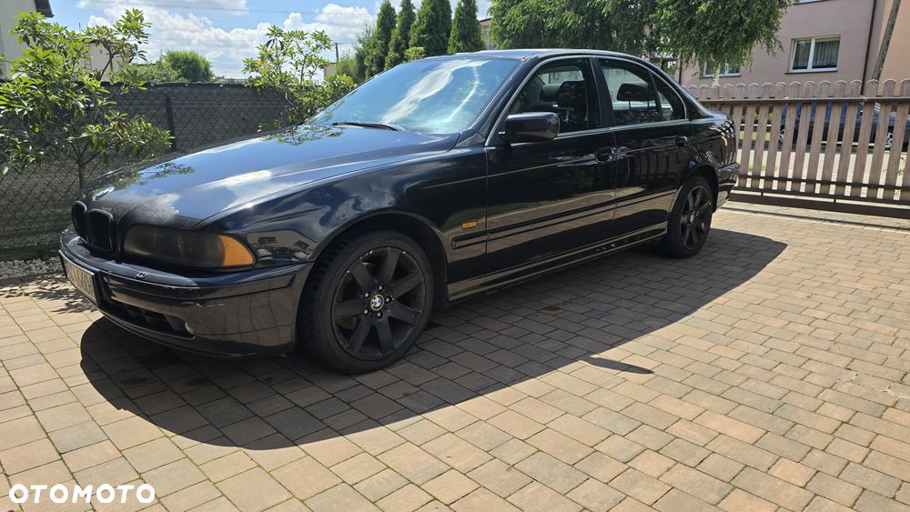 BMW Seria 5 - 8