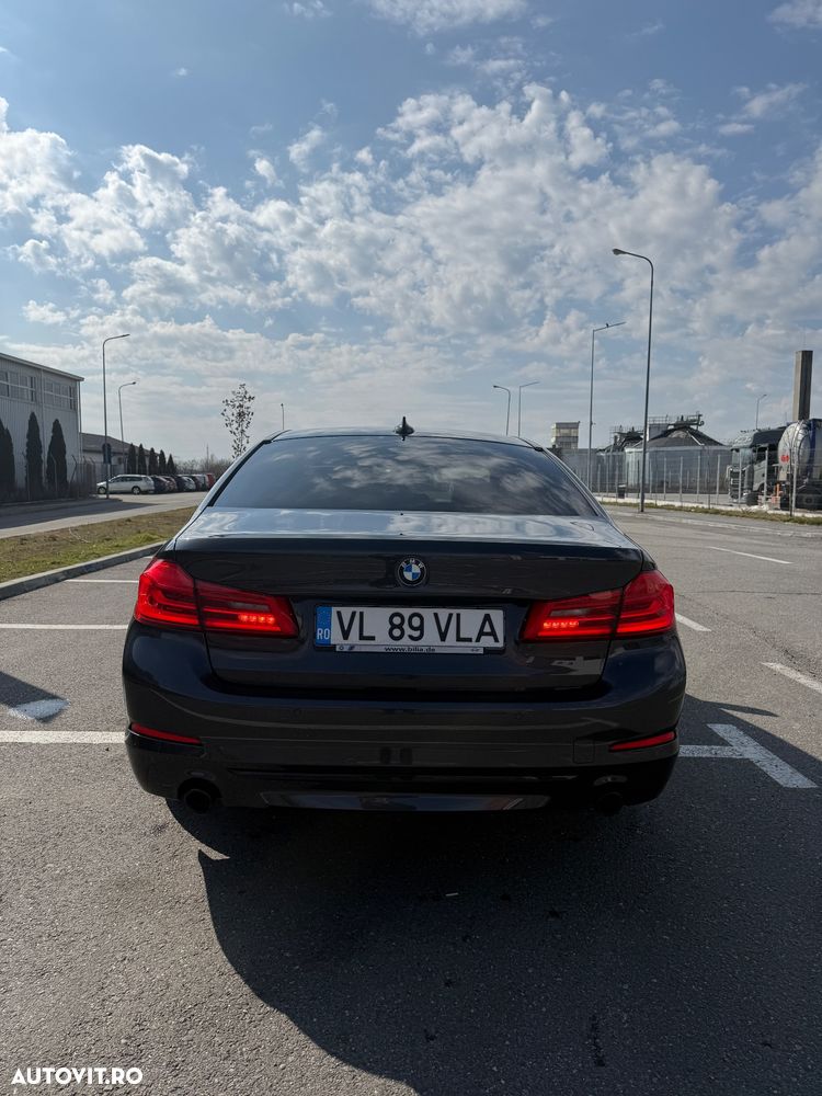 BMW Seria 5 520d AT - 3