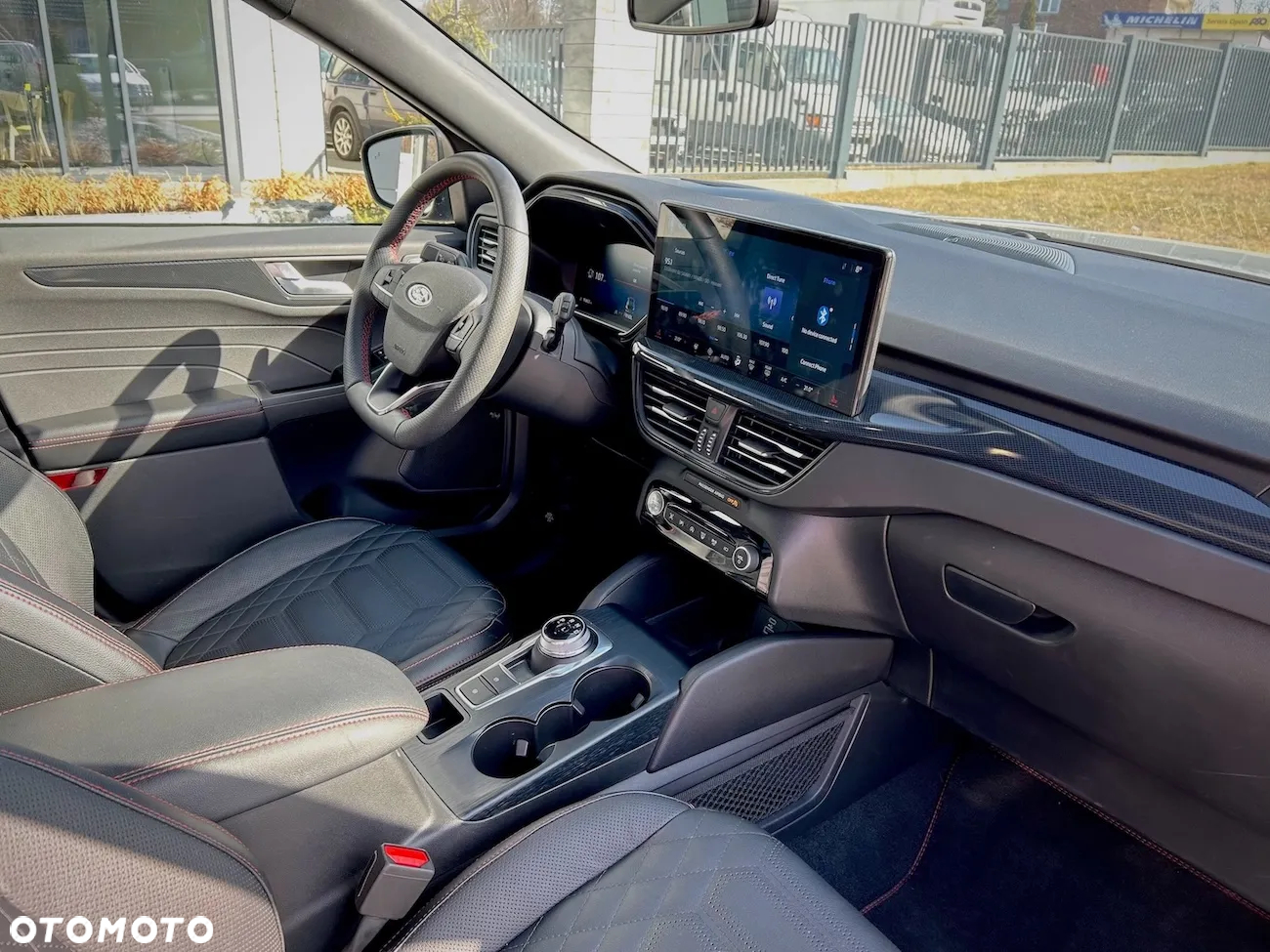 Ford Escape 2.0 EcoBoost AWD Titanium - 22