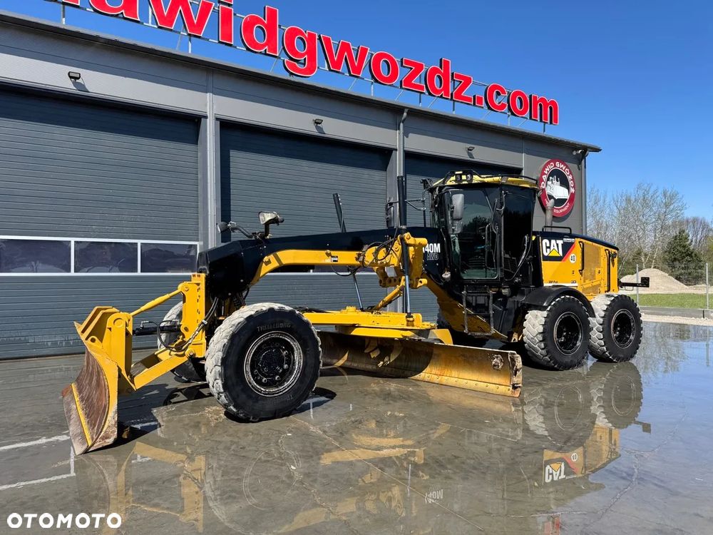 Caterpillar 140M AWD - 3