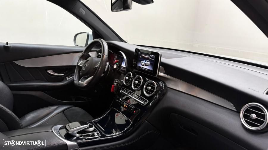 Mercedes-Benz GLC 250 d 4Matic 9G-TRONIC AMG Line - 14