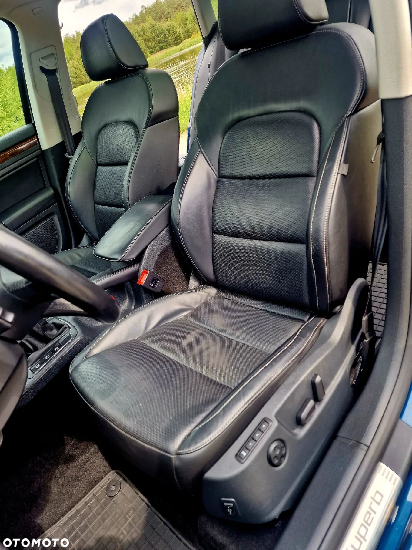 Skoda Superb 2.0 TDI 4x4 Elegance - 17