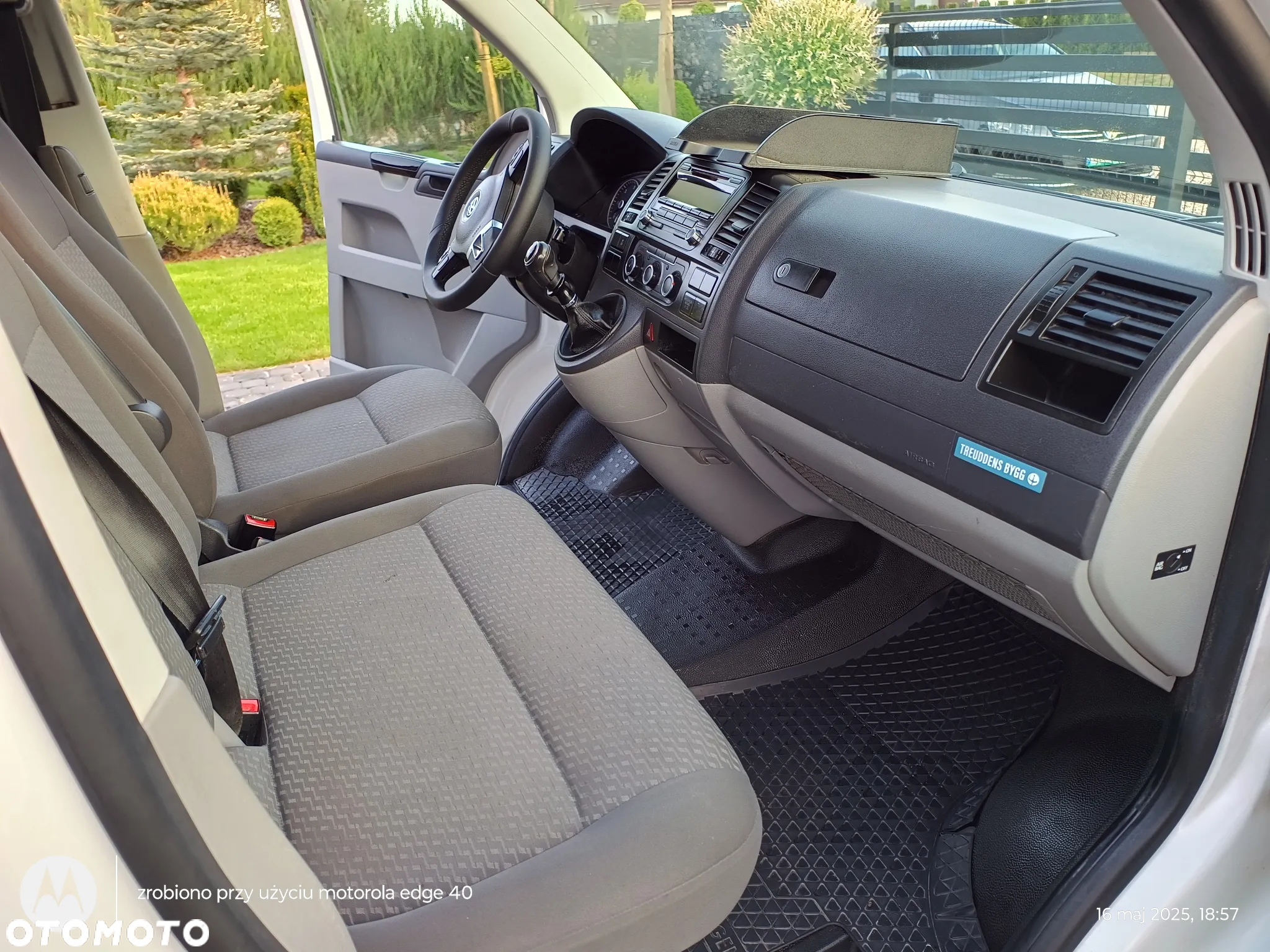 Volkswagen Transporter - 16