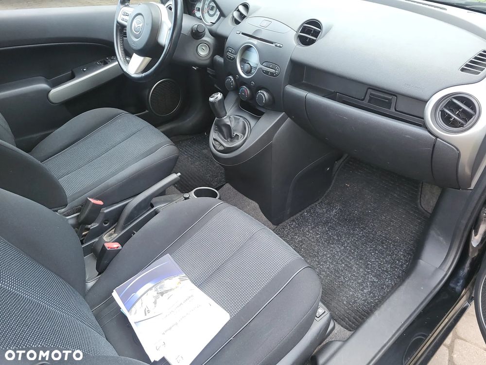 Mazda 2 1.3 Sport Impression - 31