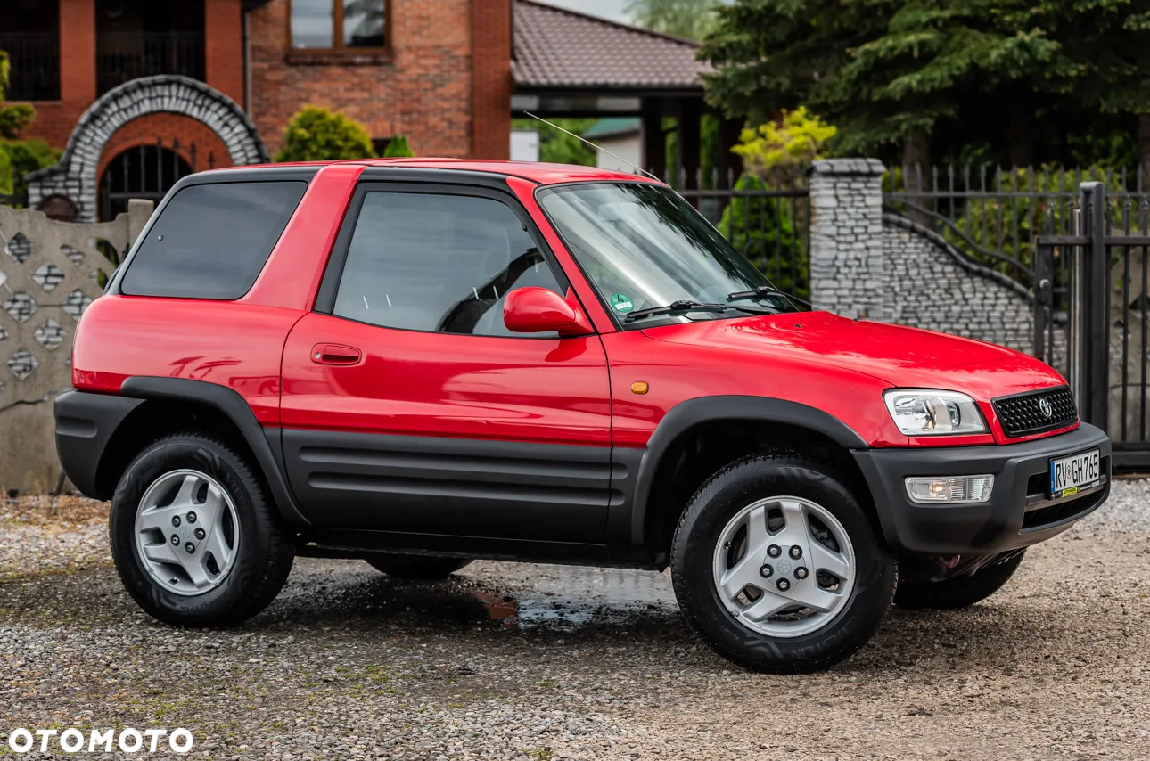 Toyota RAV4 2.0 Special - 5