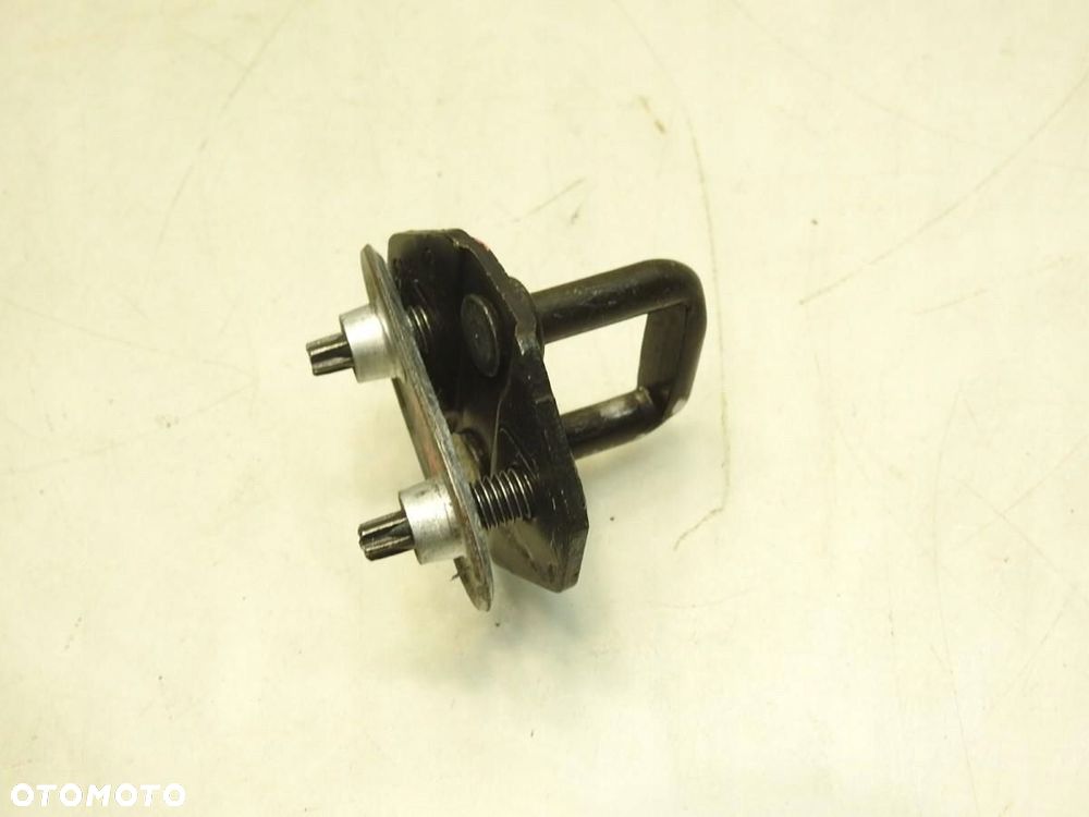 RYGIEL ZAMKA KLAPY TYŁ BMW X3 E83 8229177 - 3