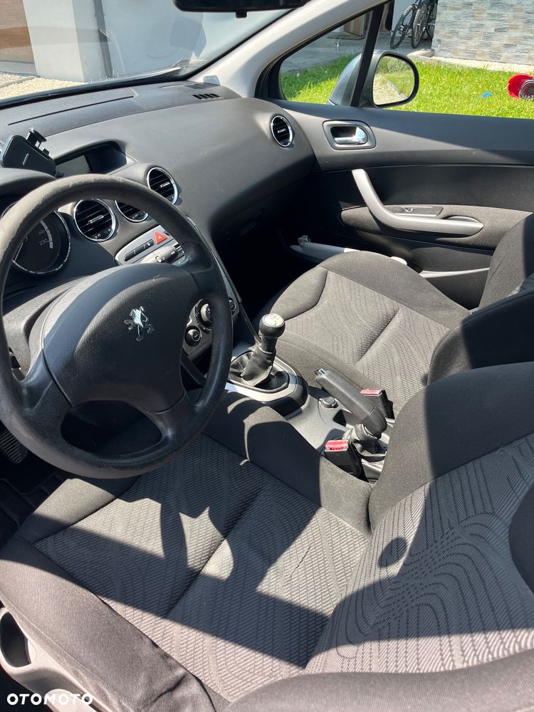 Peugeot 308 - 4