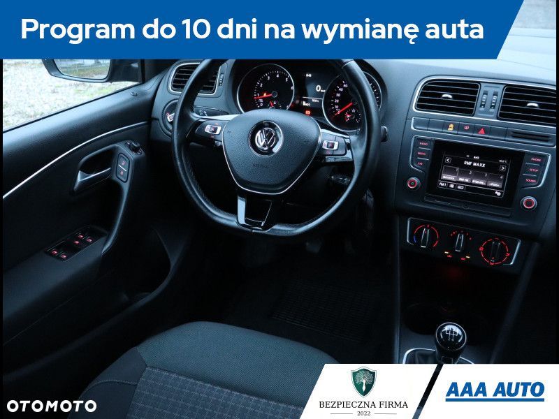 Volkswagen Polo - 8