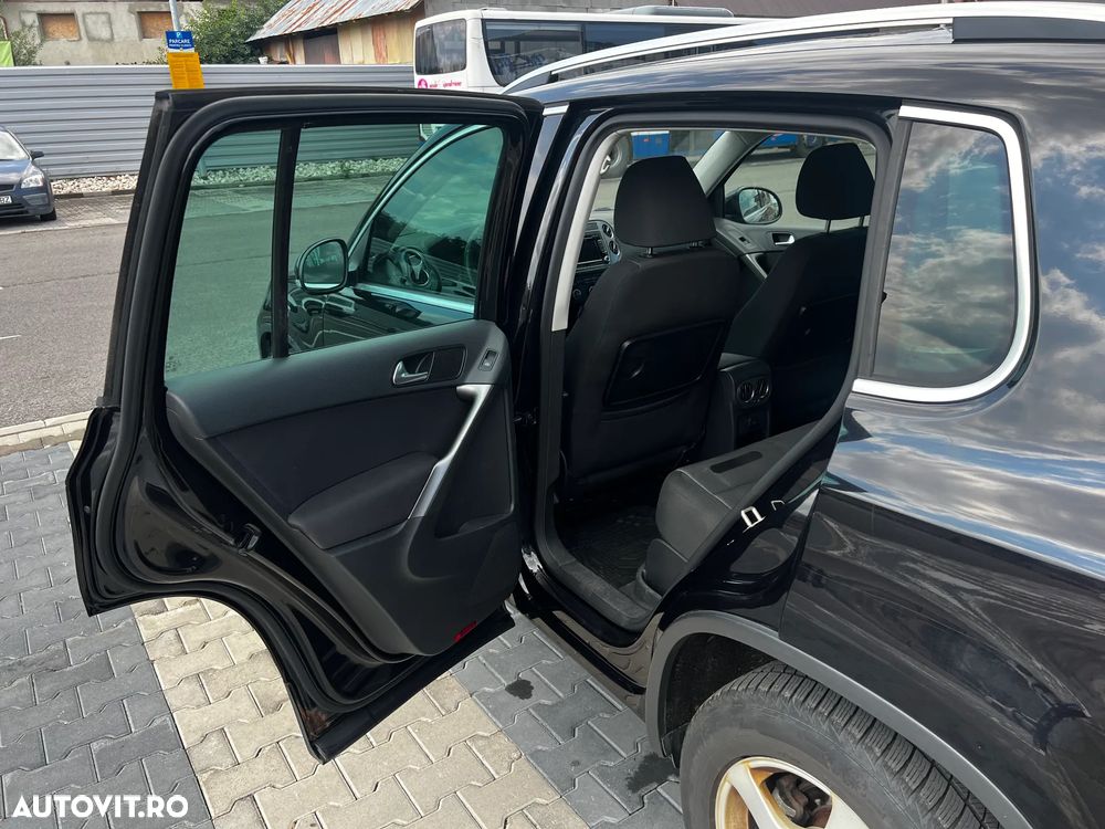 Volkswagen Tiguan 2.0 TDI DPF 4Motion Sport & Style - 13
