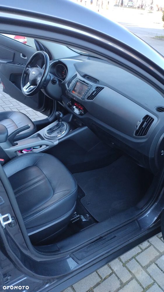 Kia Sportage 2.0 CRDI 184 AWD Platinum Edition - 28