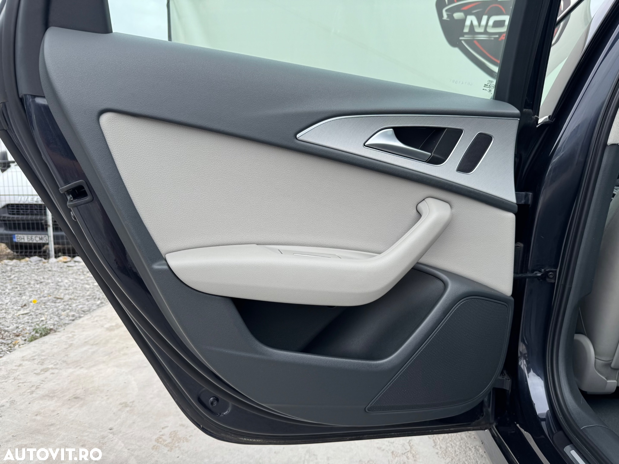 Audi A6 Avant 2.0 TDI Ultra S tronic - 15