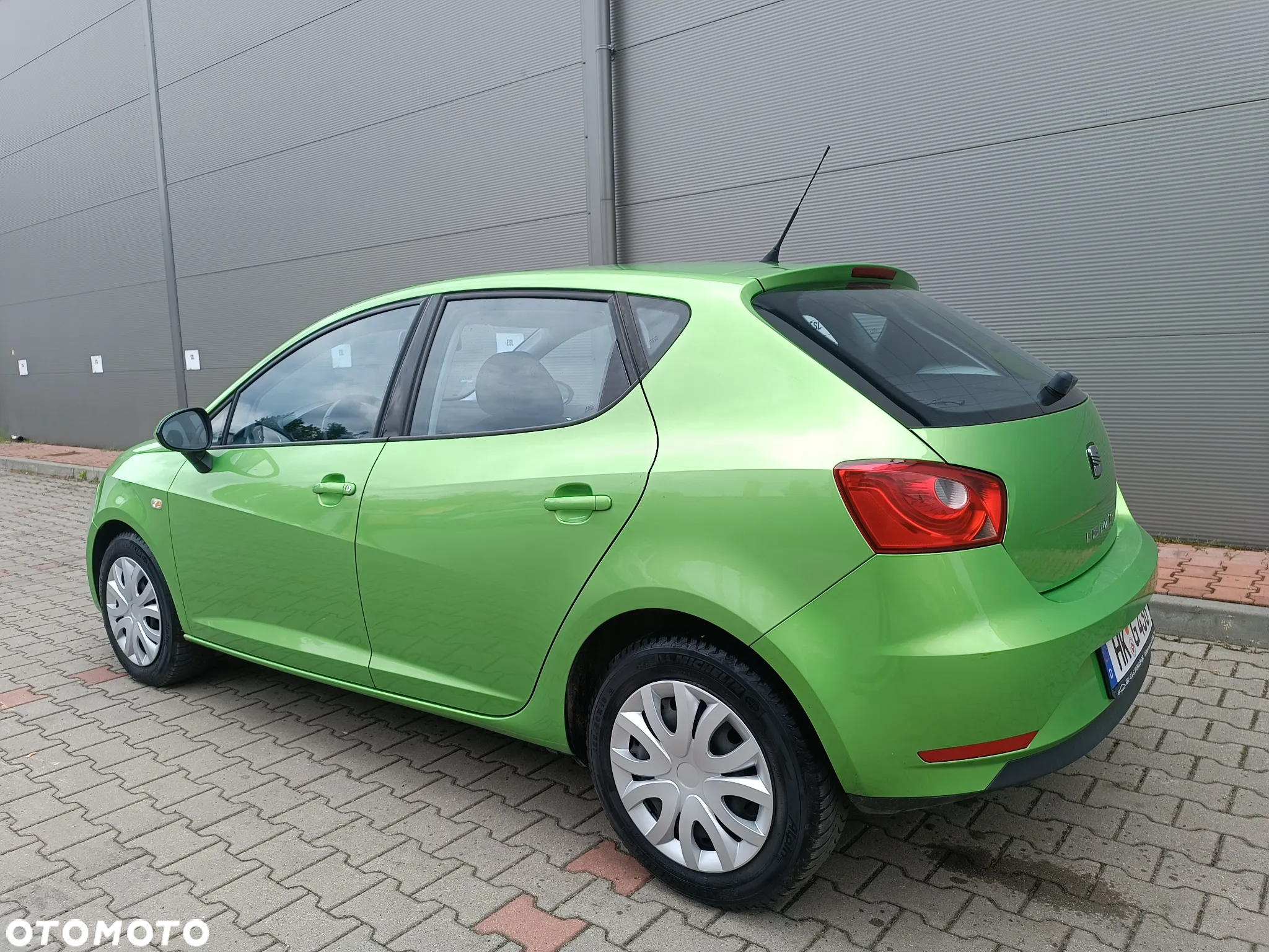 Seat Ibiza 1.4 16V Style Viva - 8