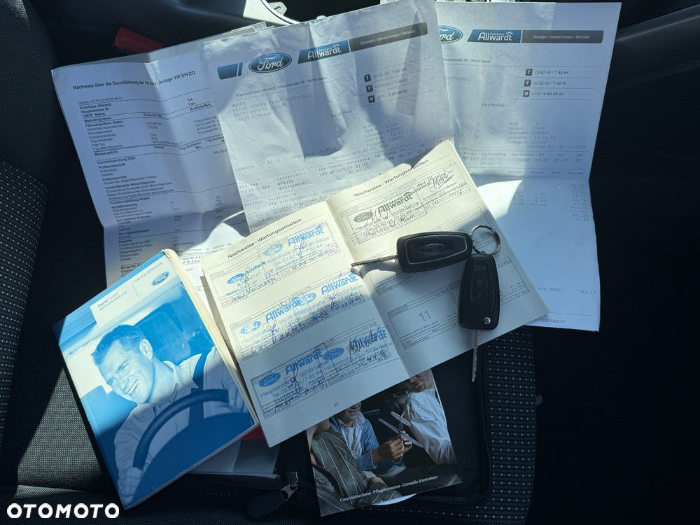 Ford C-MAX - 21